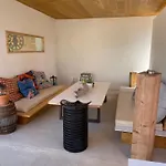 Alojamento de Acomodação e Pequeno-almoço 4u Bed & Opoul-Perillos
